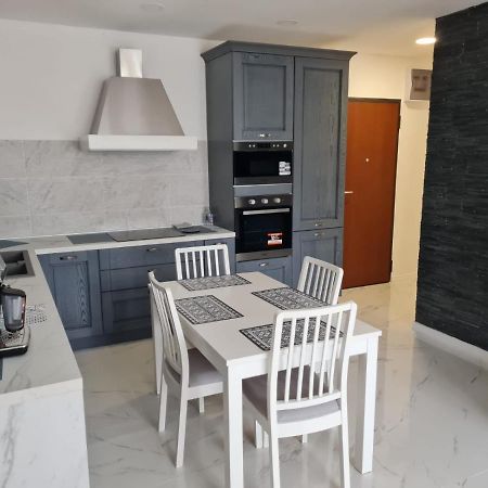 Apartament Marina Julia Bagian luar foto